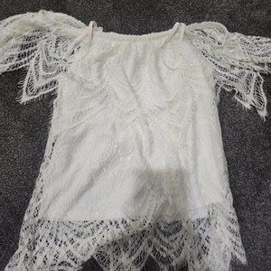Lace white top